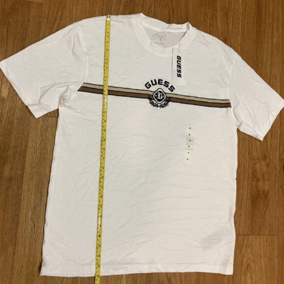 Guess Men's Mojo Relaxed-Fit Embroidered Collegiate Logo Graphic T-Shirt Size M - Picture 7 of 7